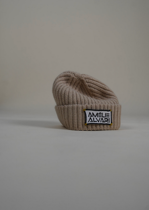Banana Blend organic cotton and banana-fibre knit beanie — detail / angle 3